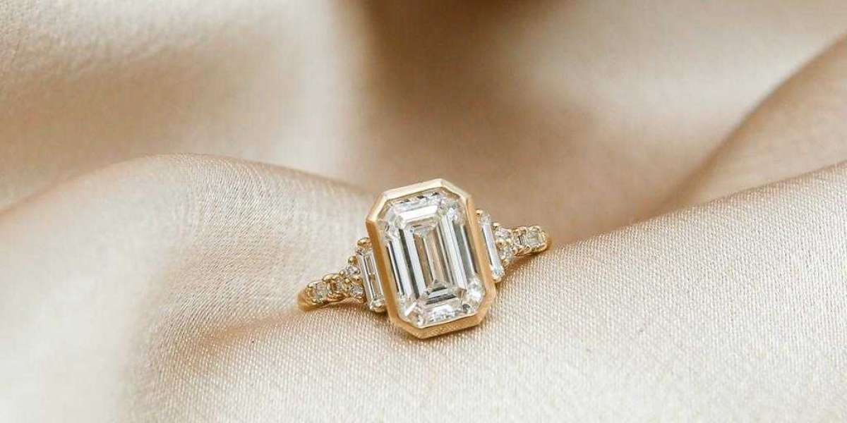 A Thoughtful Way to Choose an Engagement Ring That Feels Right