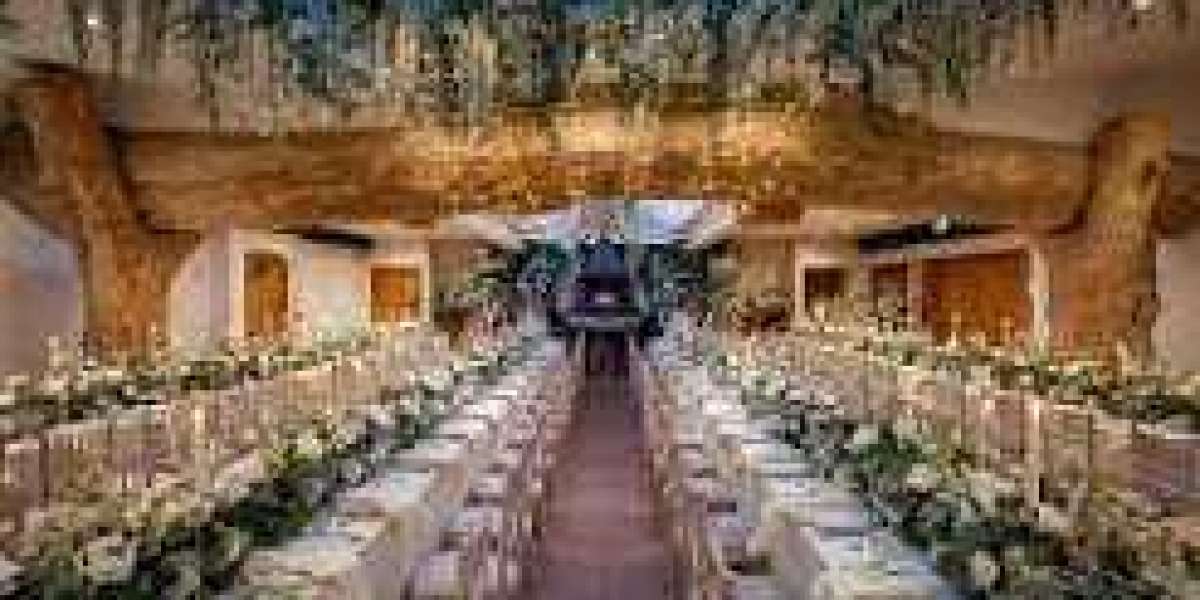 Off Season Wedding Venues and Micro Weddings California